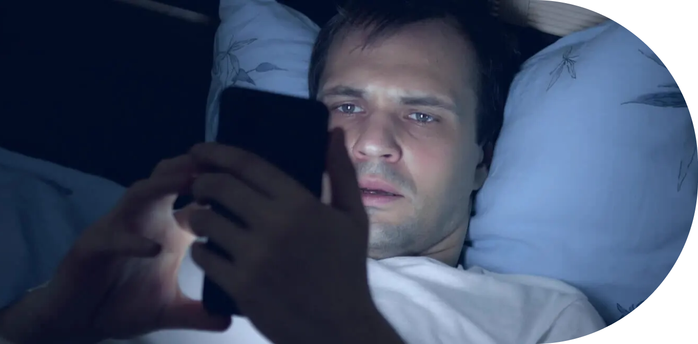 Por que o uso excessivo do celular e do computador pode causar dor de cabeça?